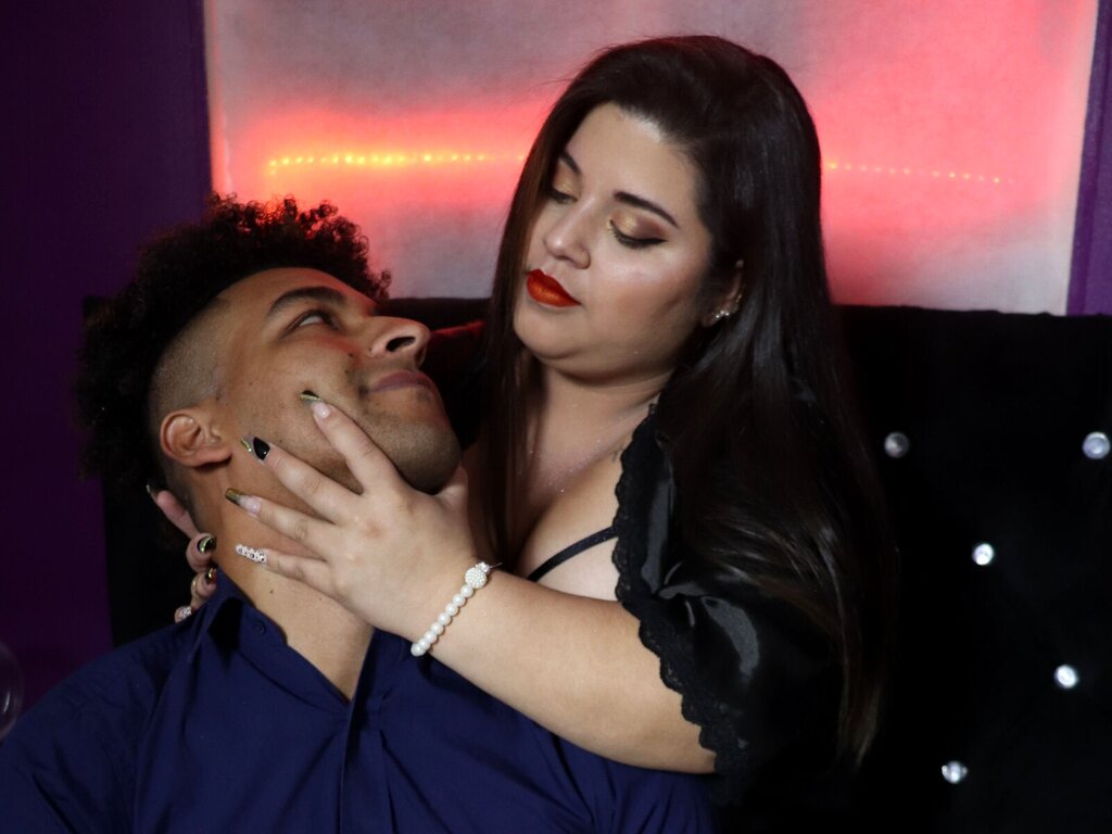 LeslyAndRoger's Webcam 