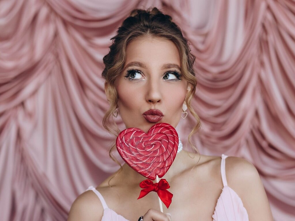 LolaWilsons's Webcam 