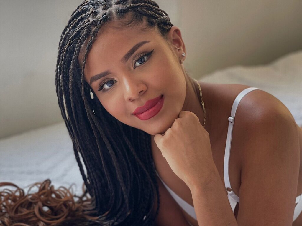 LoreyHamilton's Webcam 