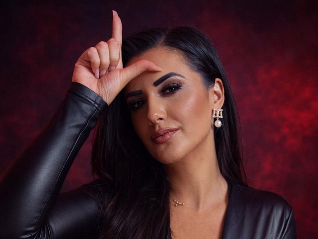 RaveenNoire's Webcam 